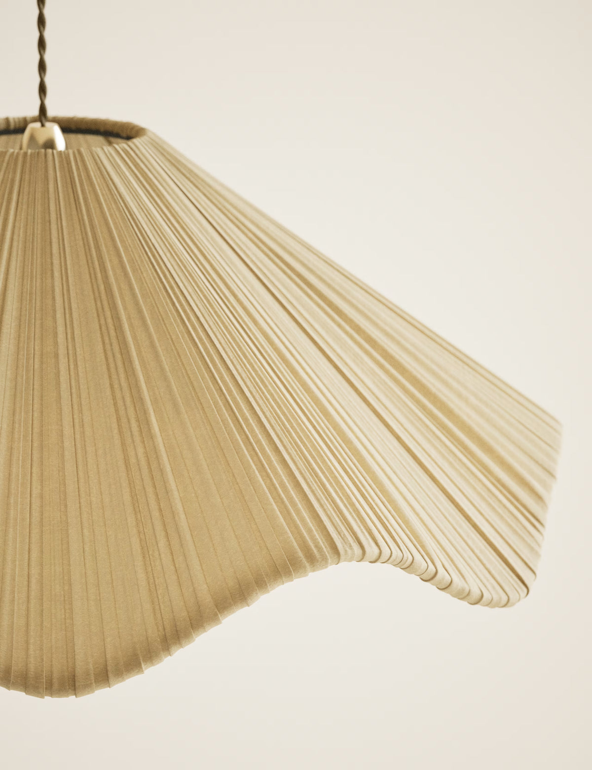 Pleated Wave Large Easy Fit Shade - Cream