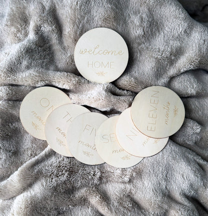 Baby Milestone Wooden Discs