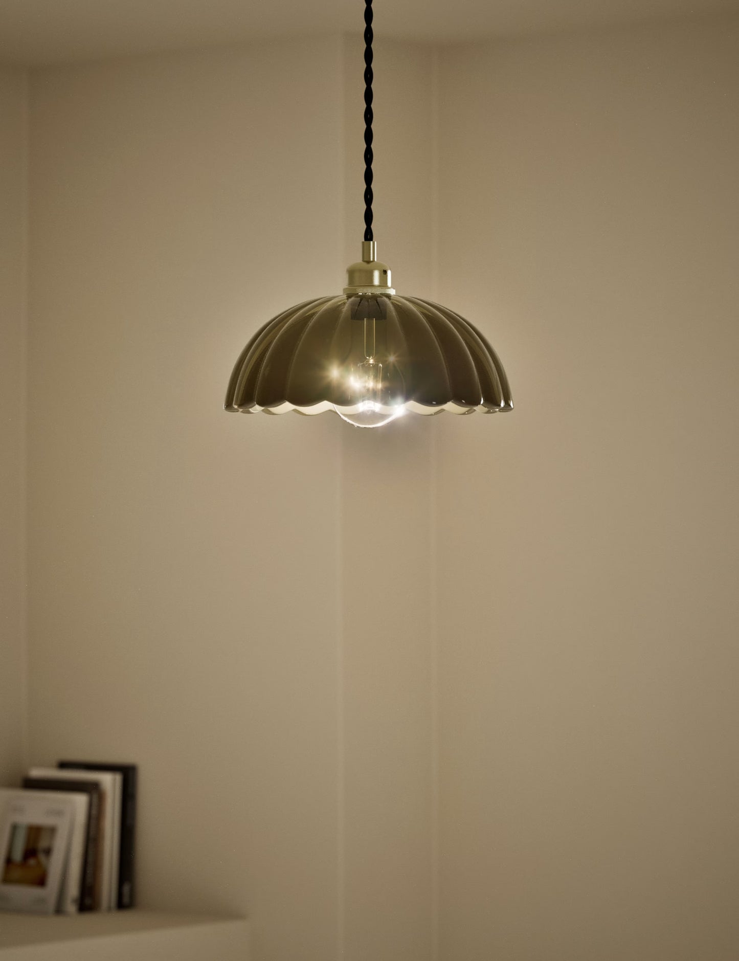 Glass Petal Easy Fit Shade - Green