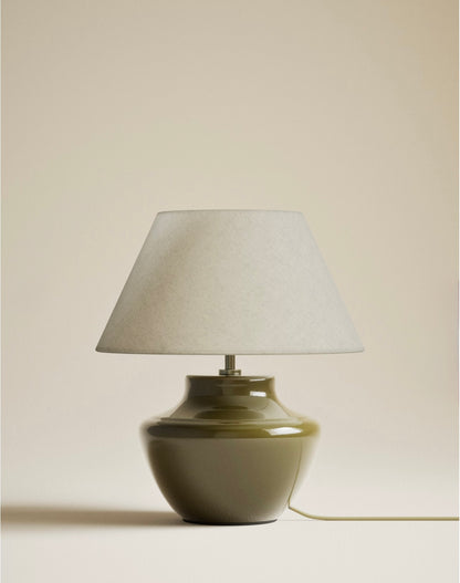 Ceramic Urn Base Table Lamp