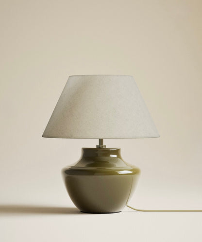 Ceramic Urn Base Table Lamp