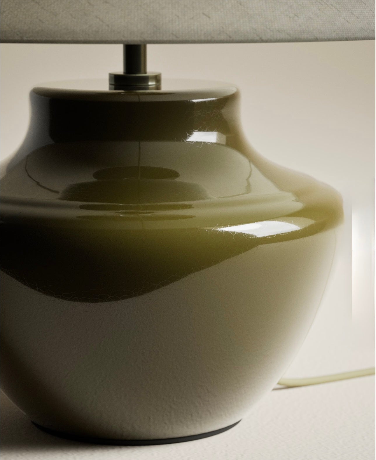 Ceramic Urn Base Table Lamp