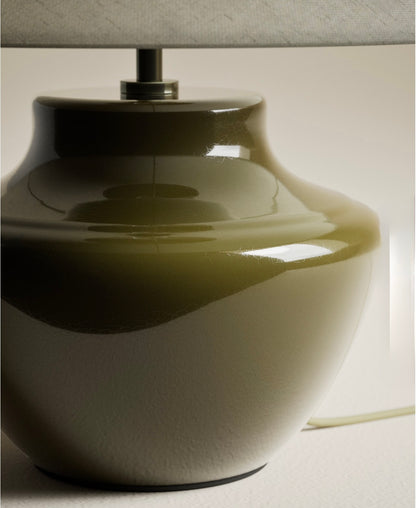 Ceramic Urn Base Table Lamp