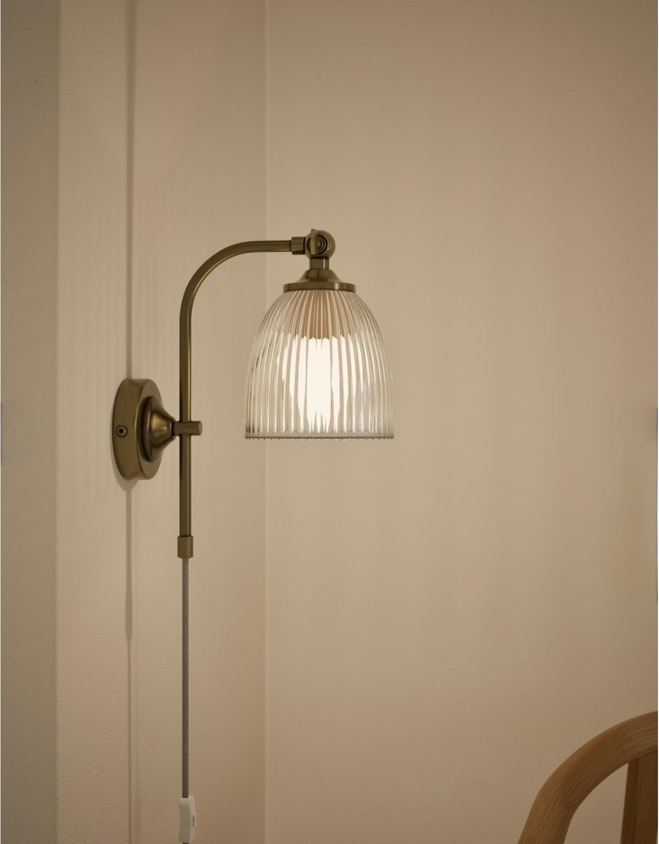 Ribbed Plug In Wall Light - Antique Brass