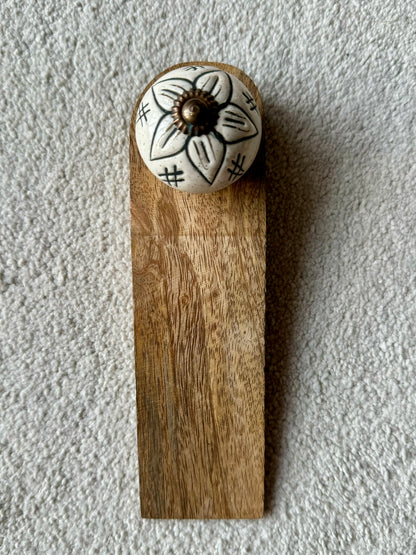 Five petal flower