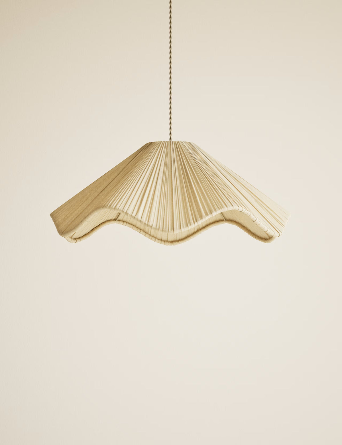 Pleated Wave Large Easy Fit Shade - Cream