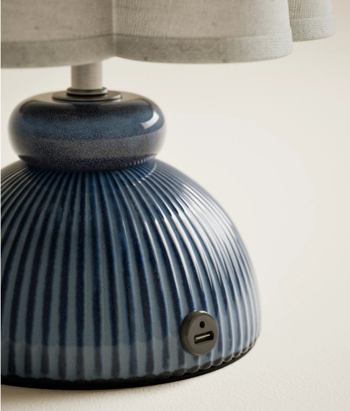Ribbed Scallop Rechargeable Table Lamp - Blue