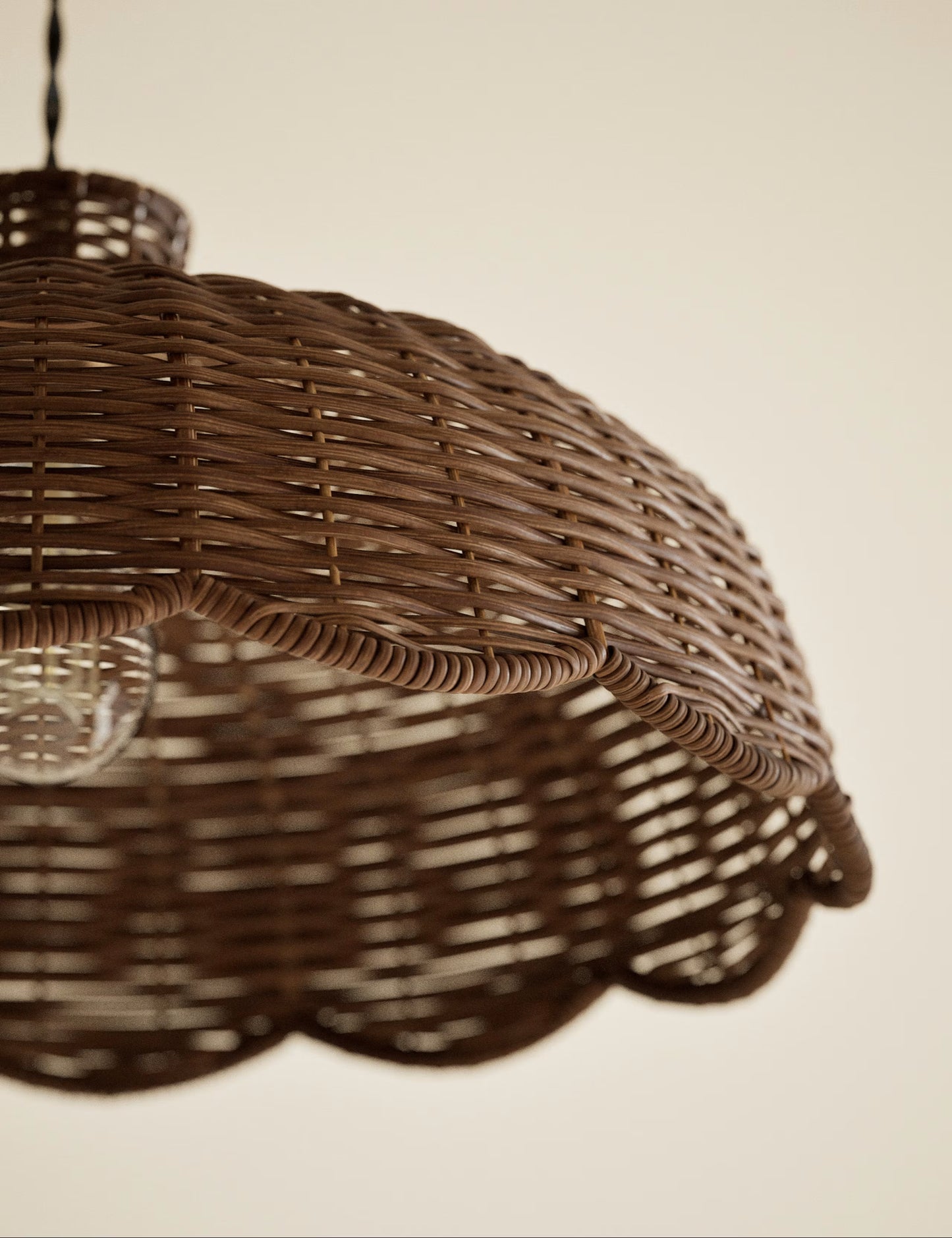 Scallop Rattan Shade - Brown